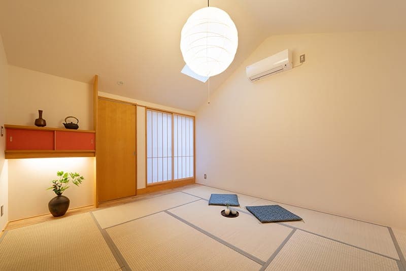 和室と布団の就寝スタイル